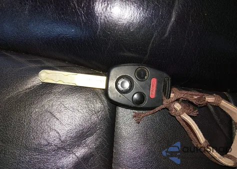 2006 Honda Accord 2.4 Ex z USA, uszkodzony, nr VIN 1HGCM56866A014288